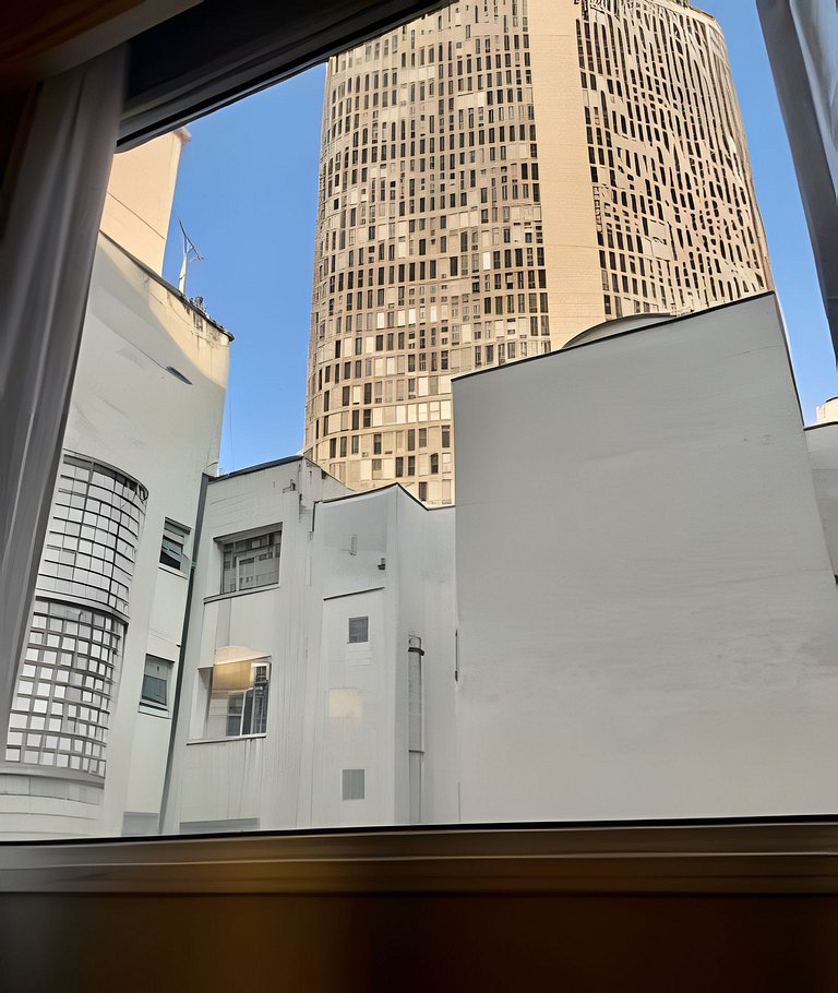 Flat particular no hotel Slav. Downtown c/vaga