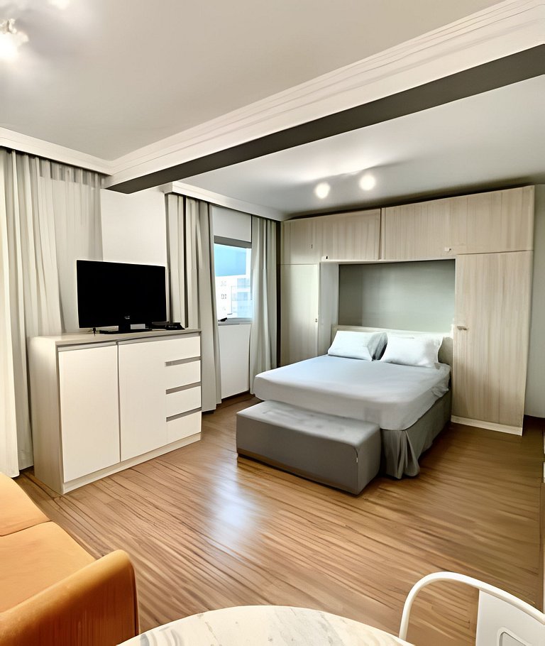 Flat no hotel QS Oscar Freire perto do HC, c/ vaga