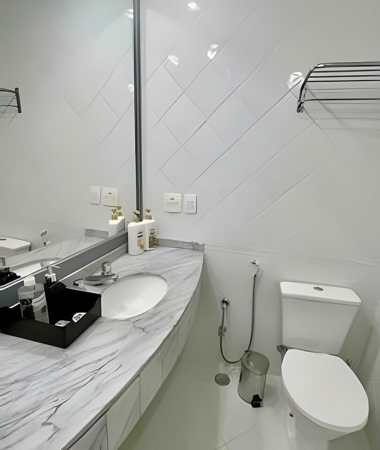 Flat no hotel QS Oscar Freire perto do HC, c/ vaga