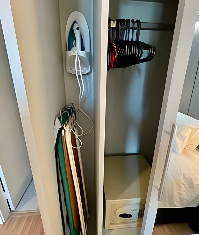 Flat incrível no hotel Mel. Ibirapuera, com vaga