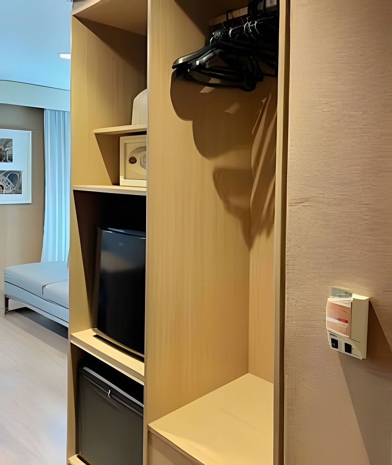 Flat incrível hotel Wynd. Ibirapuera, com vaga