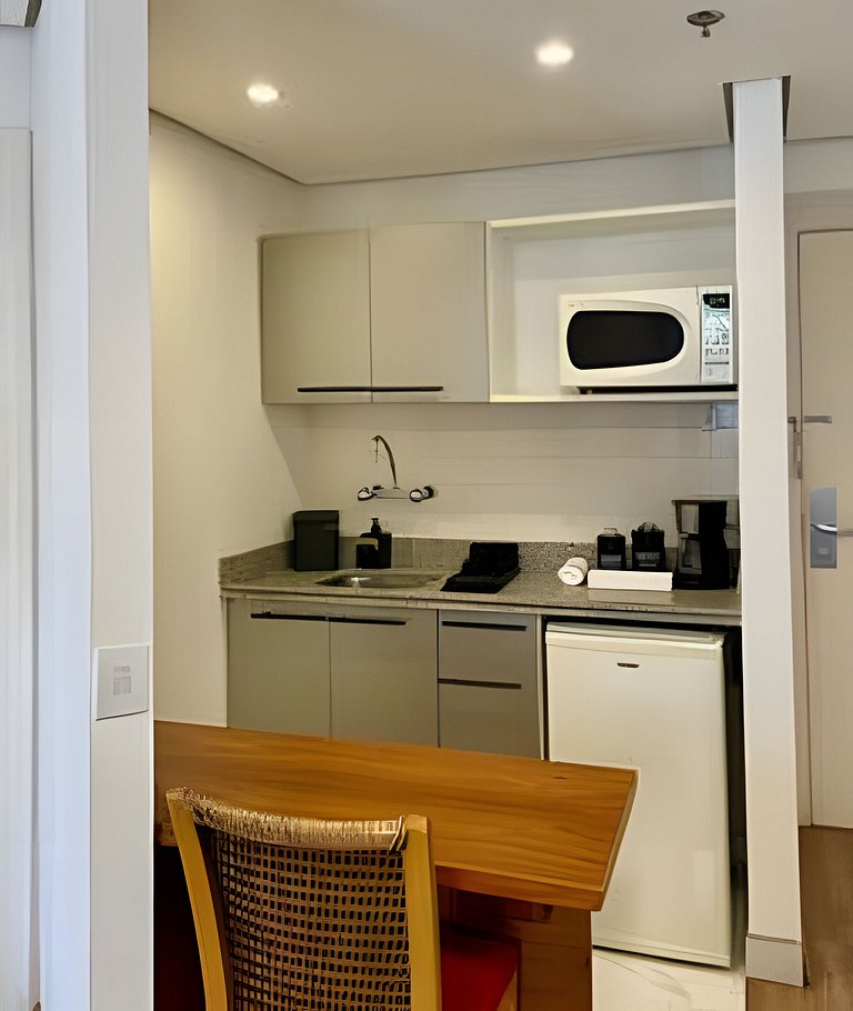 Flat no M. Times Square, em Moema c/ vaga