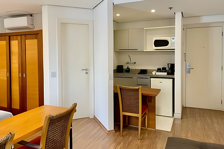 Flat no M. Times Square, em Moema c/ vaga