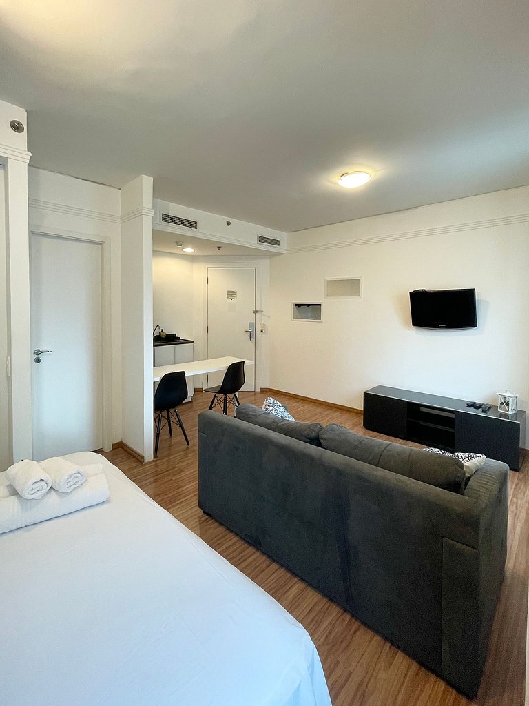 Flat incrível no Hotel M. Privilege, andar alto