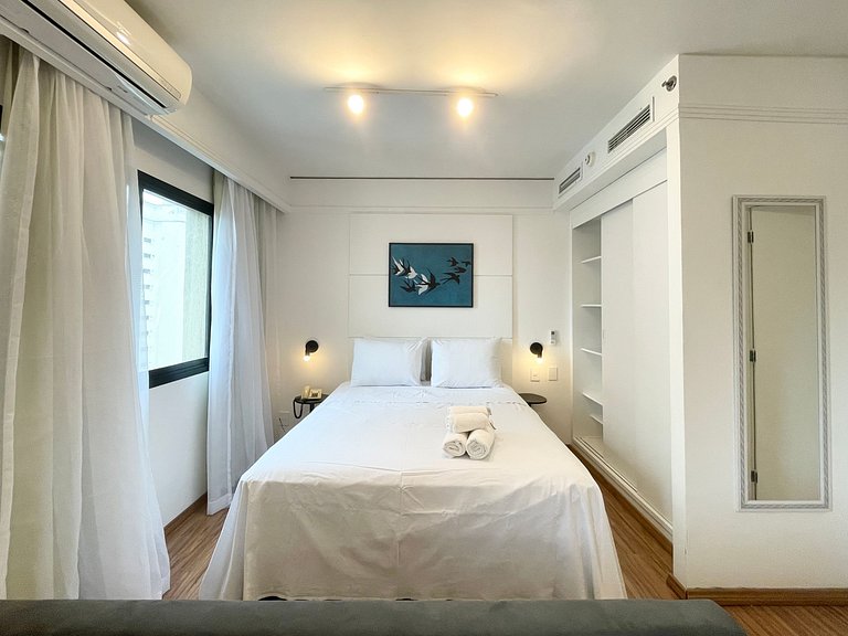 Flat incrível no Hotel M. Privilege, andar alto