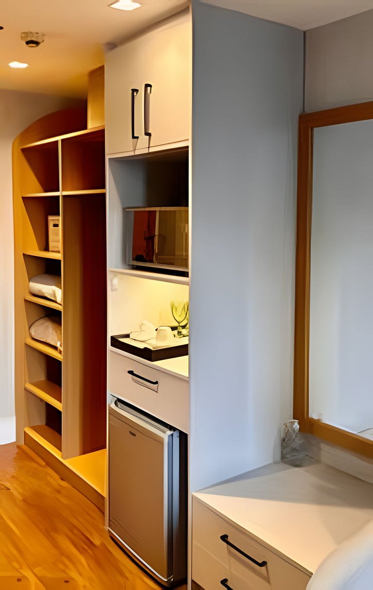 Flat charmoso no hotel Slav. Downtown c/ vaga