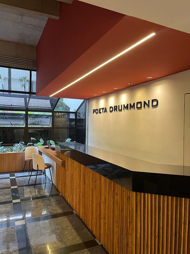 Flat próximo à Paulista, com vaga e piscina