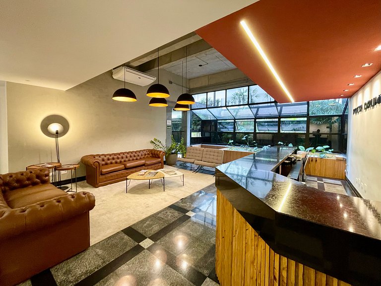 Flat próximo à Paulista, com vaga e piscina