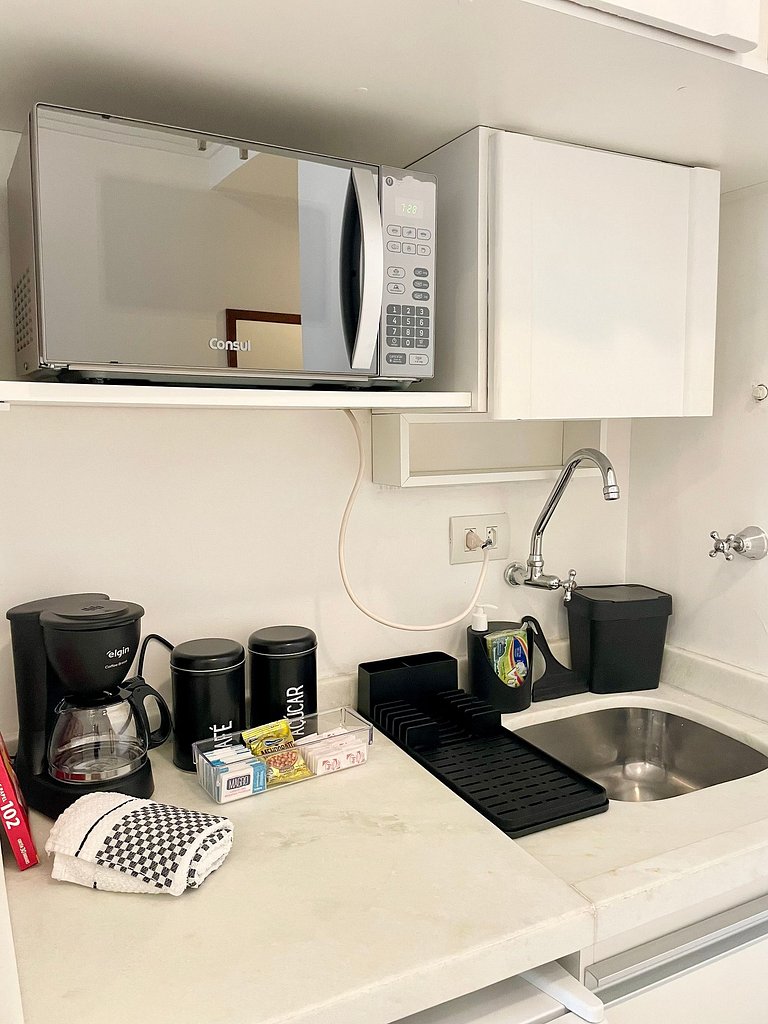 Flat próximo à Paulista, com vaga e piscina