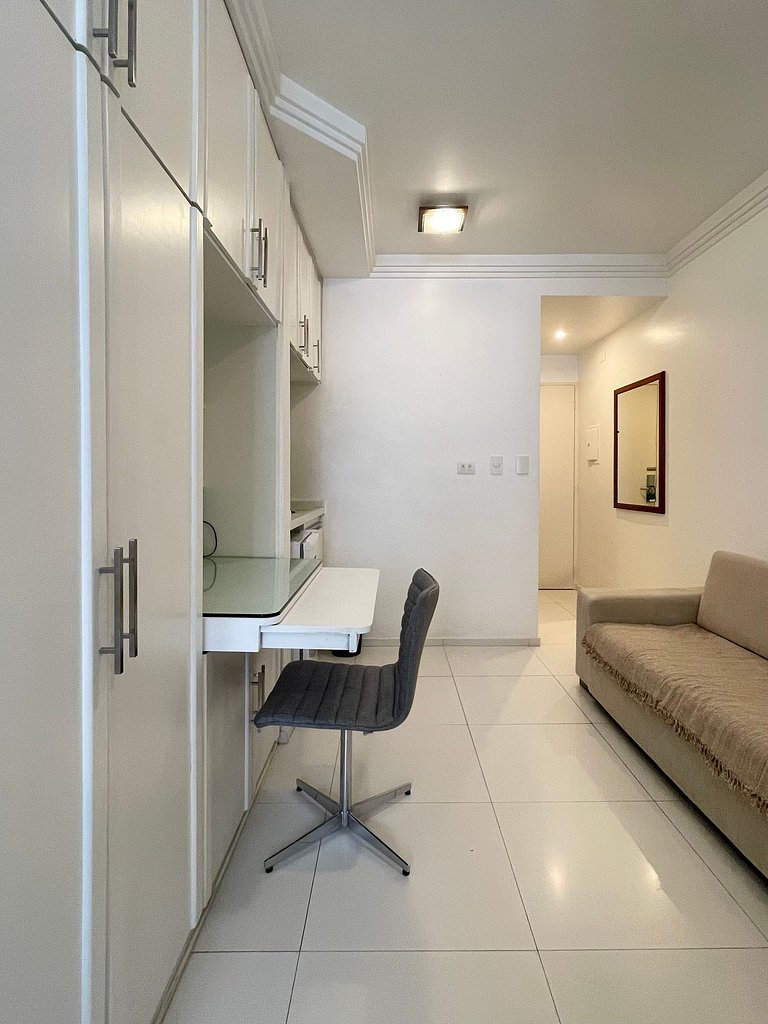 Flat próximo à Paulista, com vaga e piscina