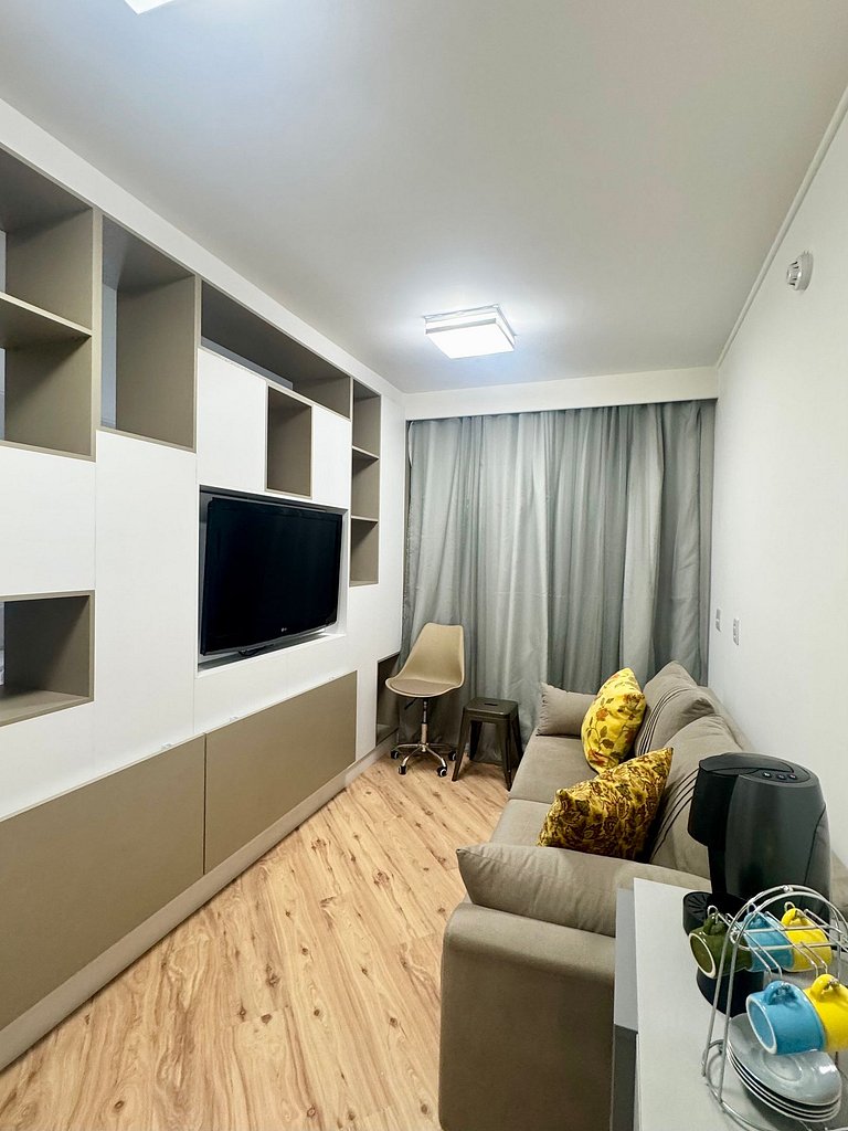 Flat espetacular no Mel. Ibirapuera, com vaga