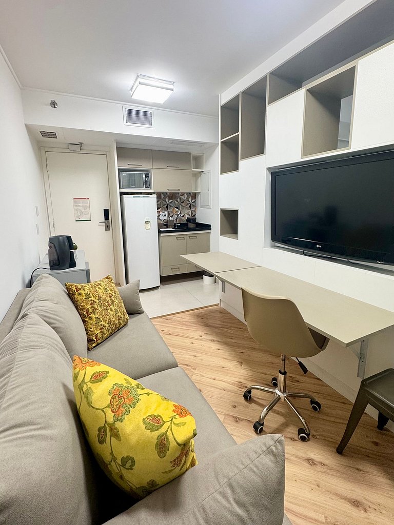 Flat espetacular no Mel. Ibirapuera, com vaga