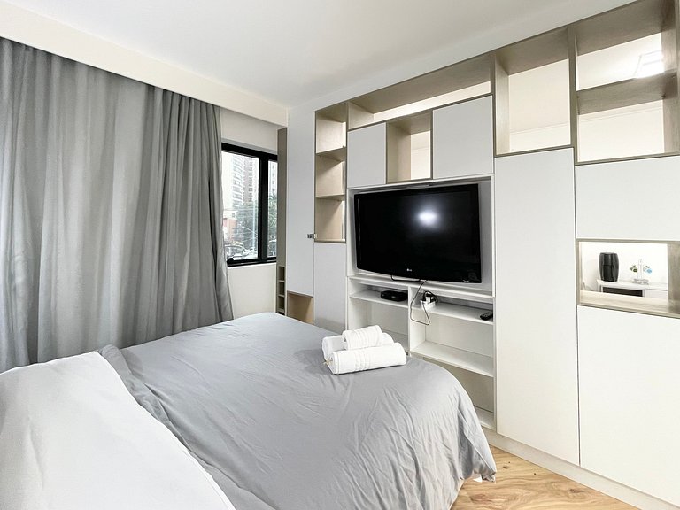Flat espetacular no Mel. Ibirapuera, com vaga